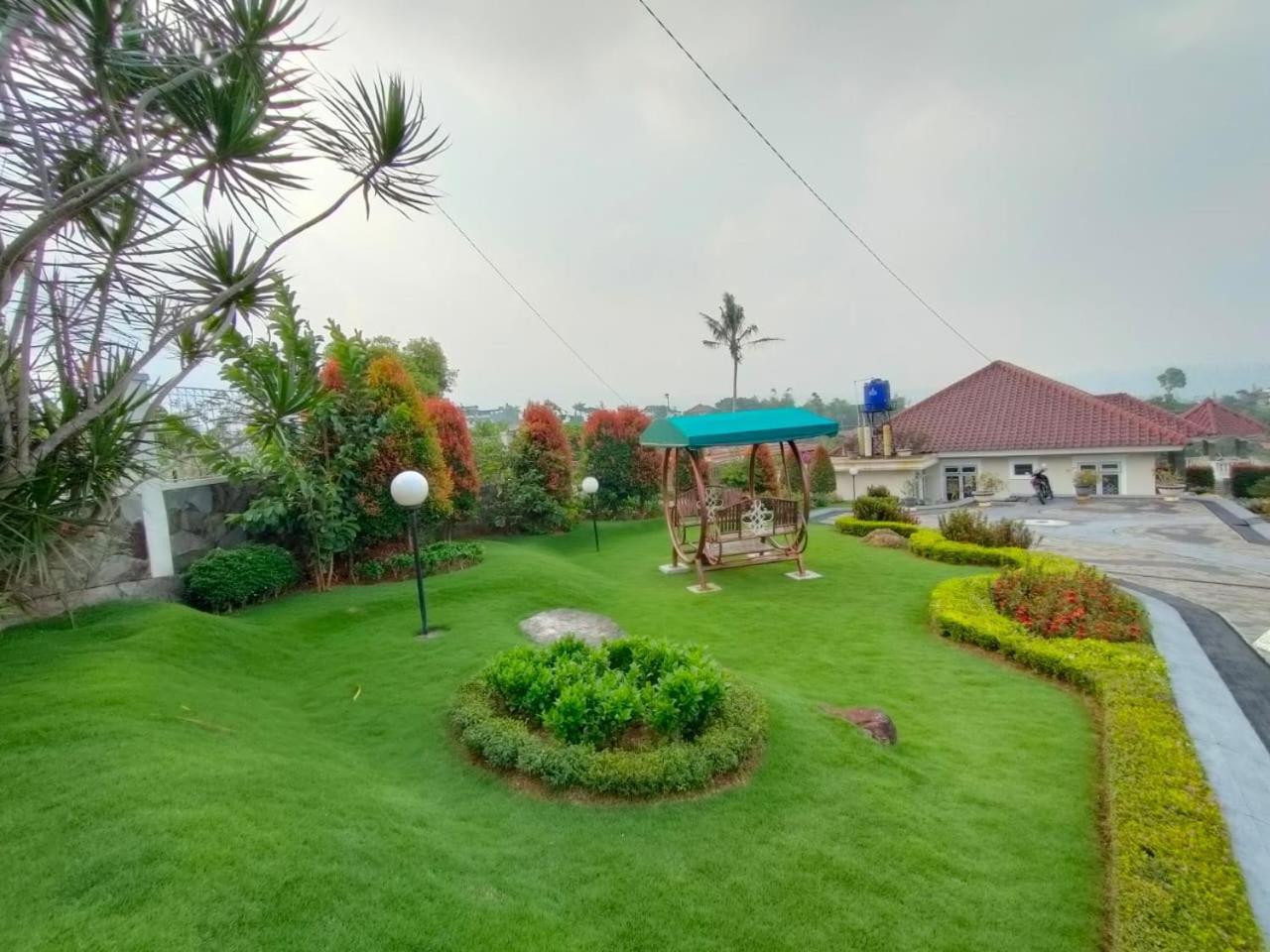 Villa Kandara Hanjawar Puncak Sindanglaya Exterior foto