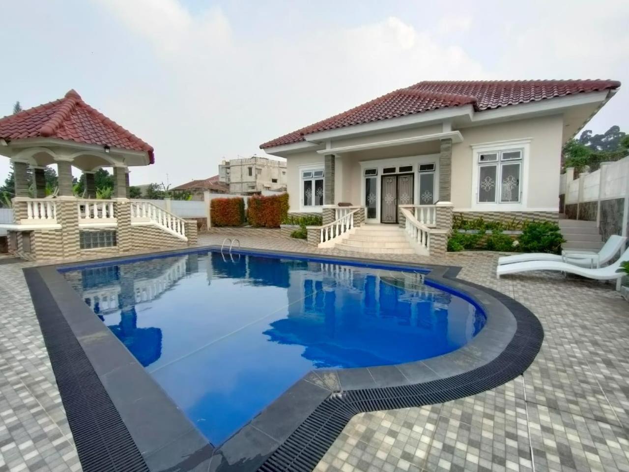 Villa Kandara Hanjawar Puncak Sindanglaya Exterior foto
